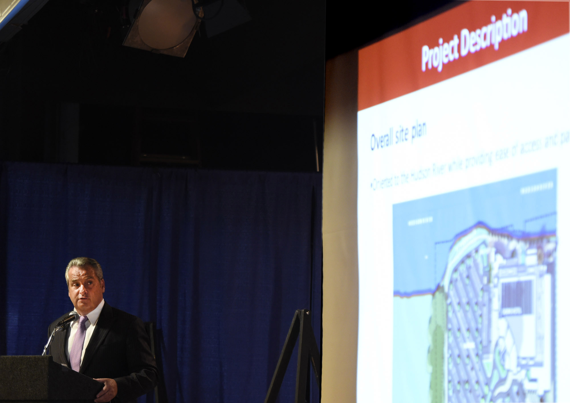 Upstate NY casino applicants maneuver for support