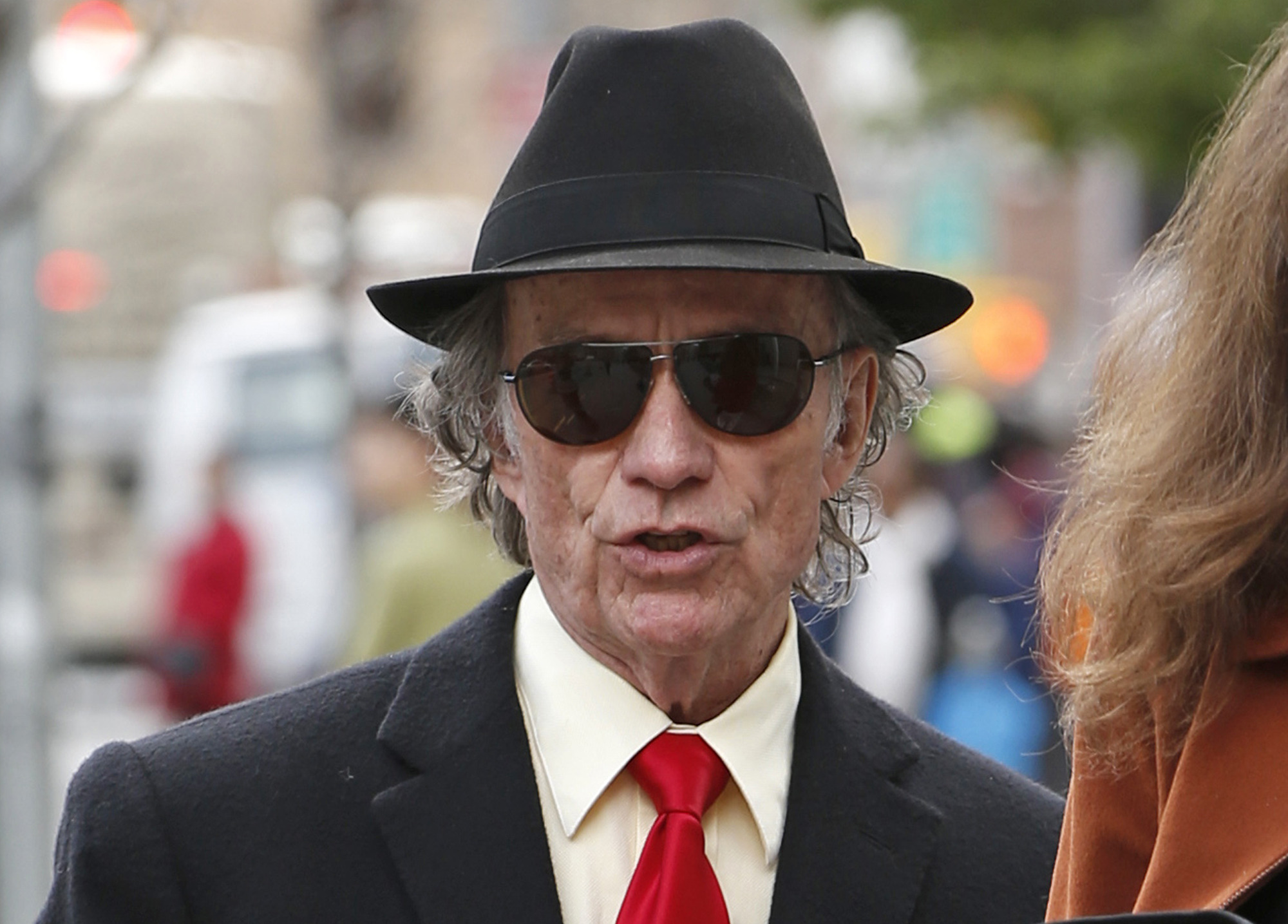 Dallas tycoon Wyly files for bankruptcy protection