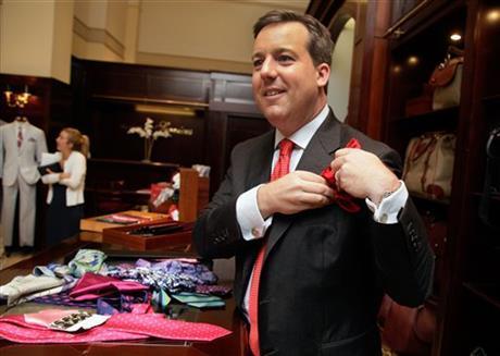 Fox's Ed Henry is vying to be the 