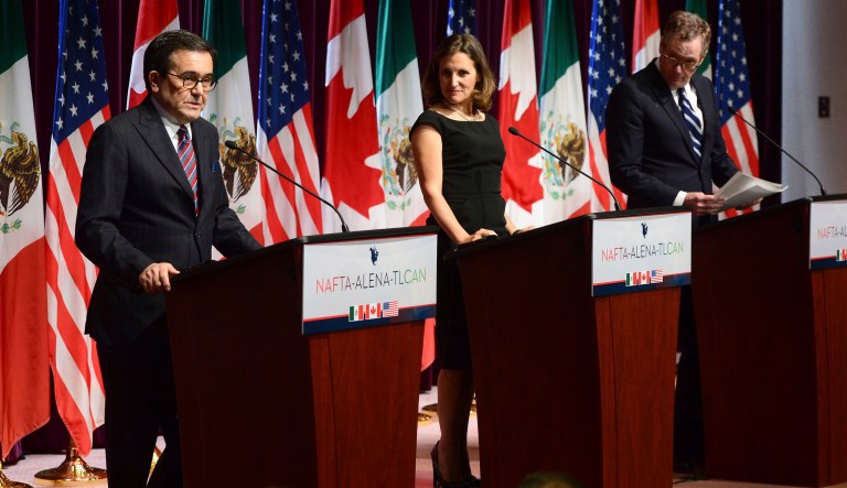 From left, Mexico's Secretary of Economy Ildefonso Guajardo Villarreal, Canada's Foreign Affairs Minister Chrystia Freeland and U.S. Trade Representative Robert Lighthizer attend a news conference on the NAFTA negotiations in Ottawa on Wednesday, Sept. 27, 2017. (Sean Kilpatrick/The Canadian Press via AP)