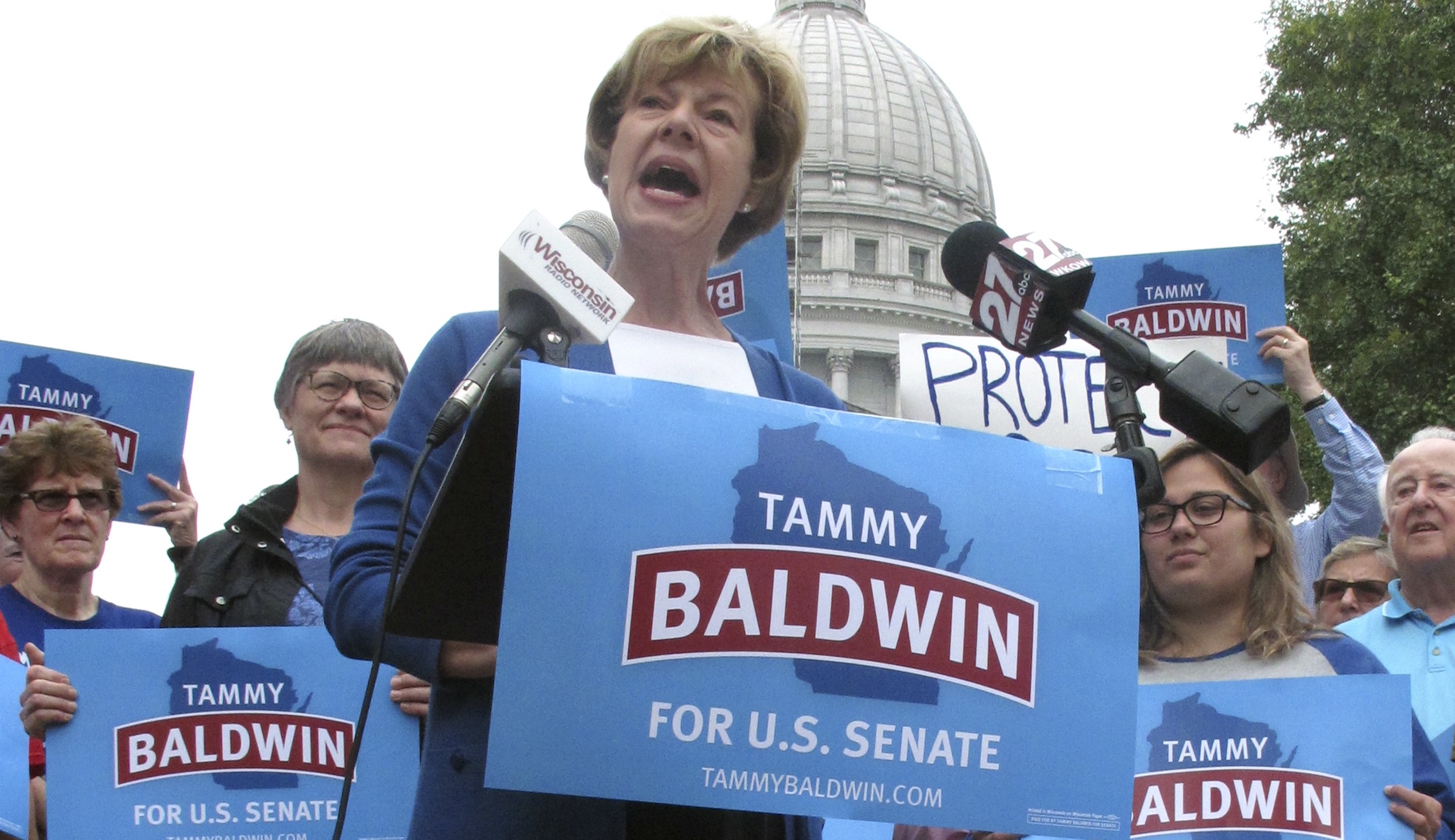 Tammy Baldwin pulls away from Republican challenger in Wisconsin poll