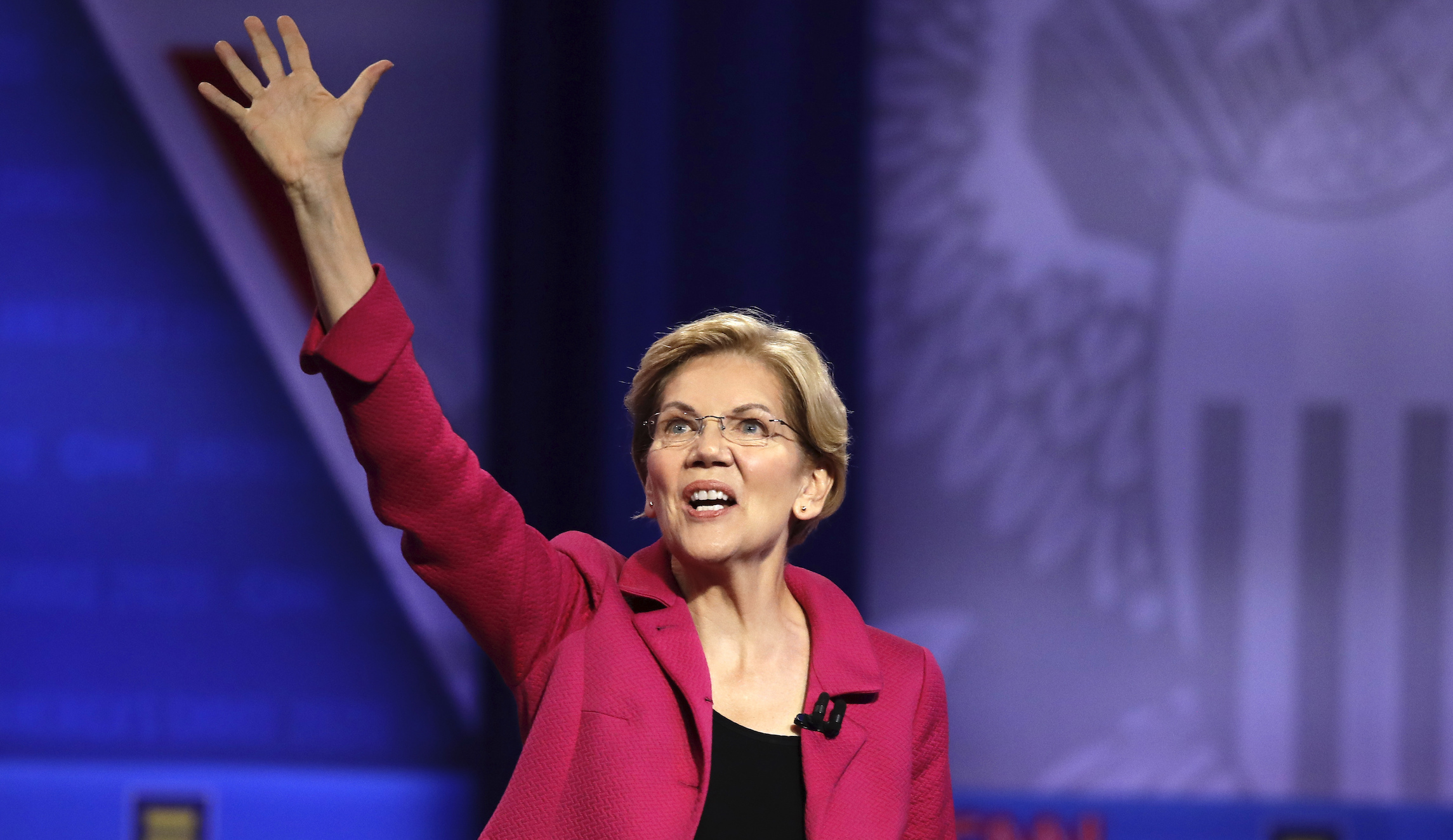 Candidates attack Warren on healthcare: ‘You are making Republican talking points right now in this room’