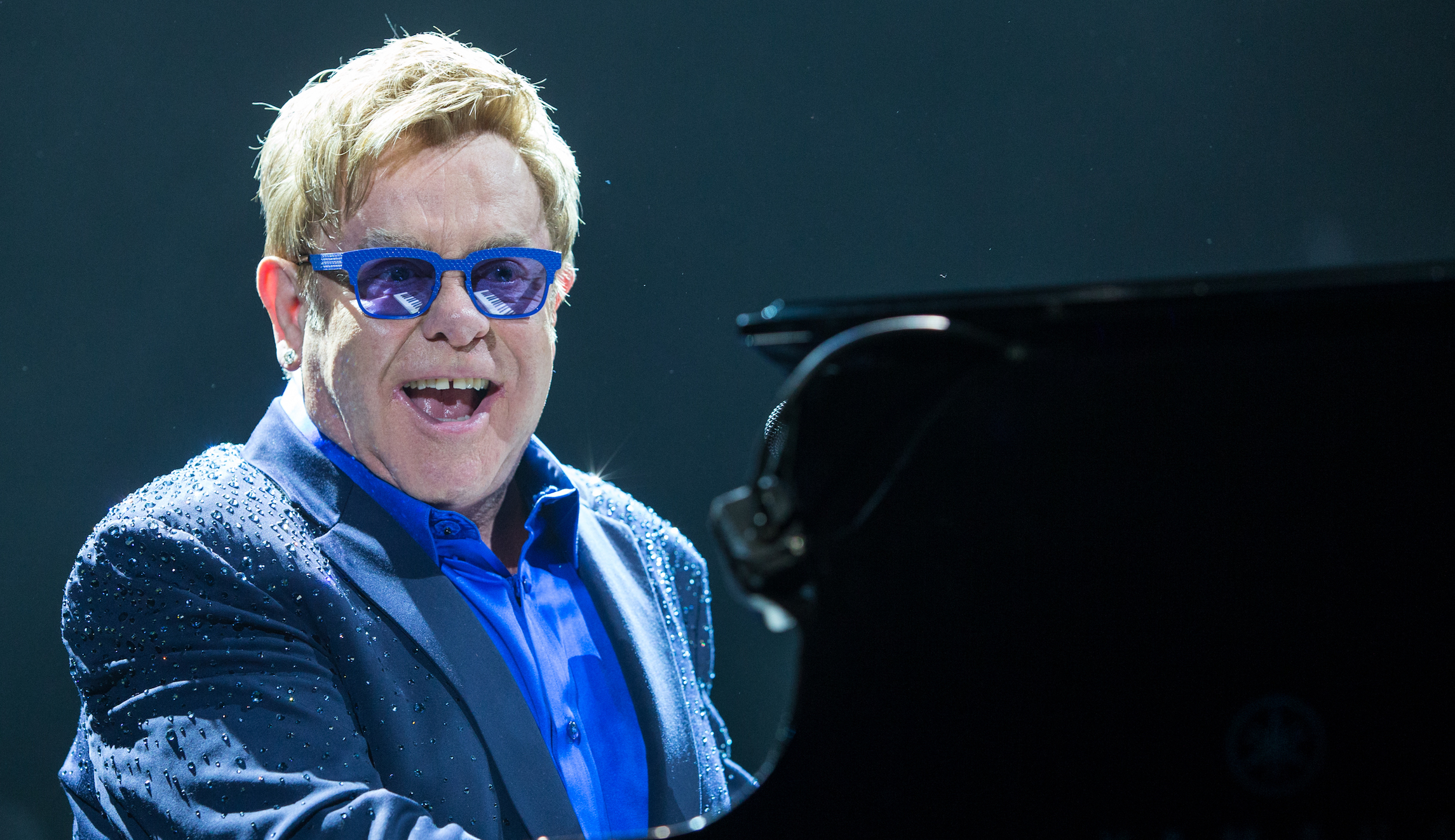 British officials apologize after publishing celebrity home addresses