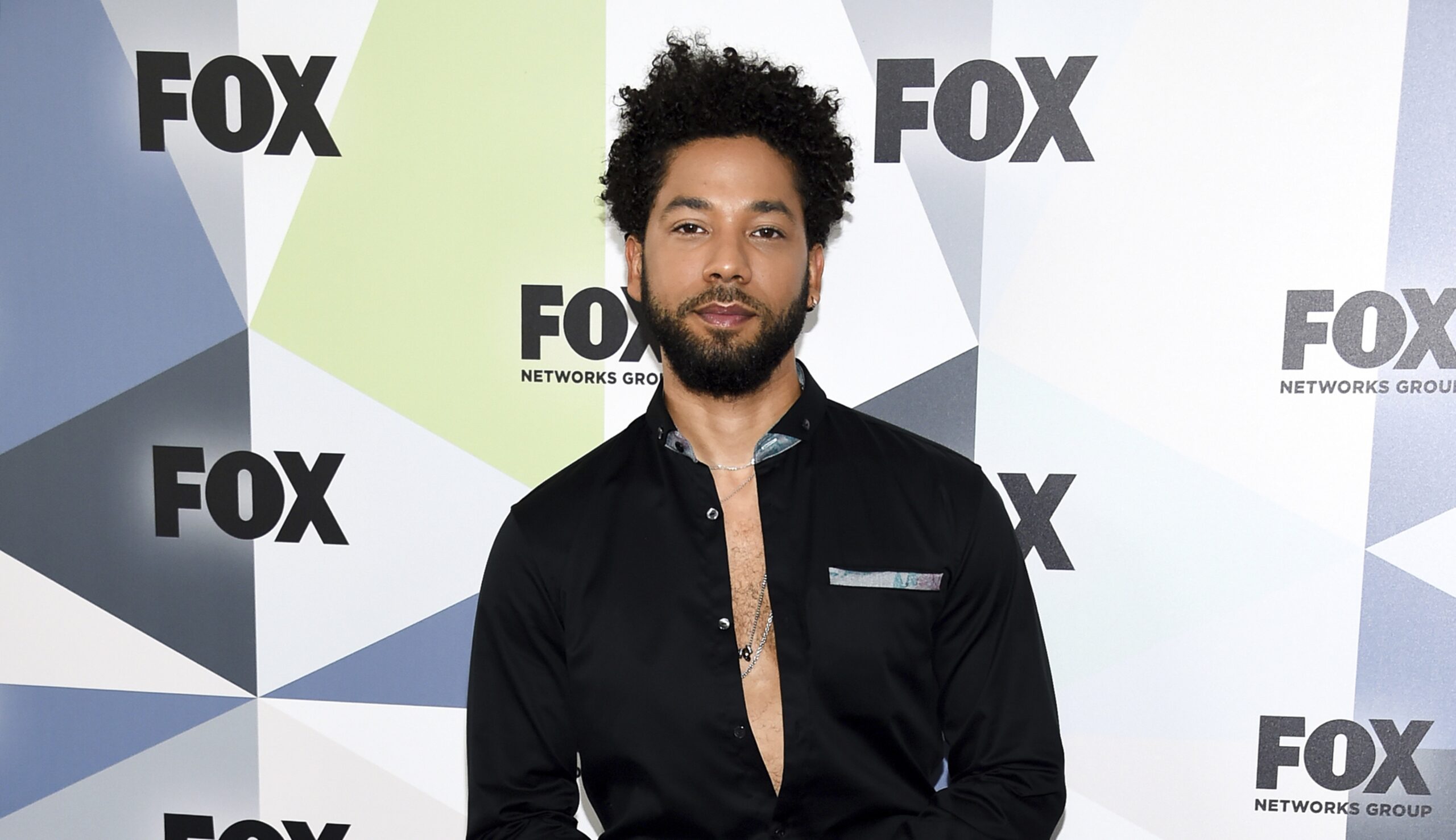Police to re-interview Jussie Smollett amid claims he paid $3,500 to stage ‘racist’ attack