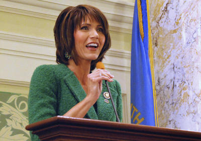 Poor baby: Rep. Kristi Noem sums up how the national debt affects you in one photo