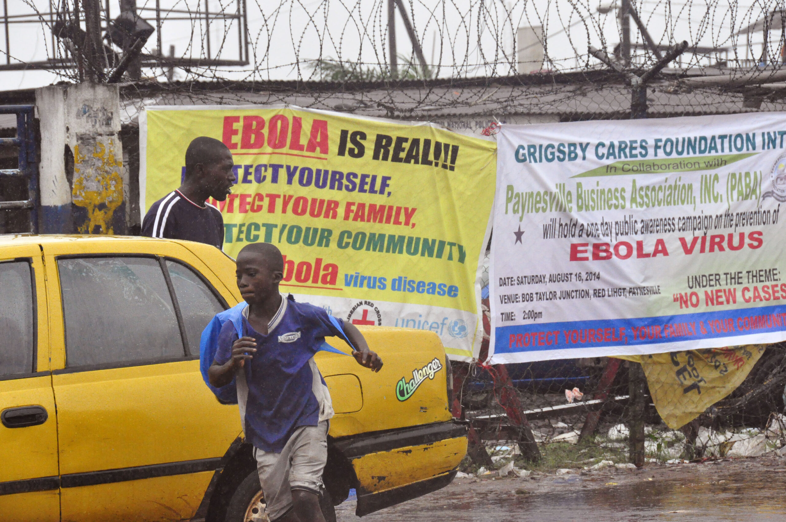 Liberia: Ebola fears rise as clinic is looted
