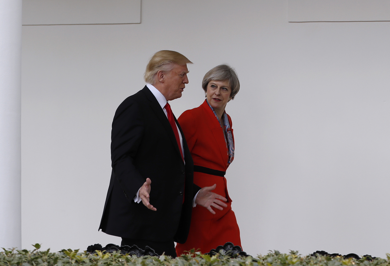 Trump, Theresa May see ‘window of opportunity’ to persuade Russia to abandon Assad