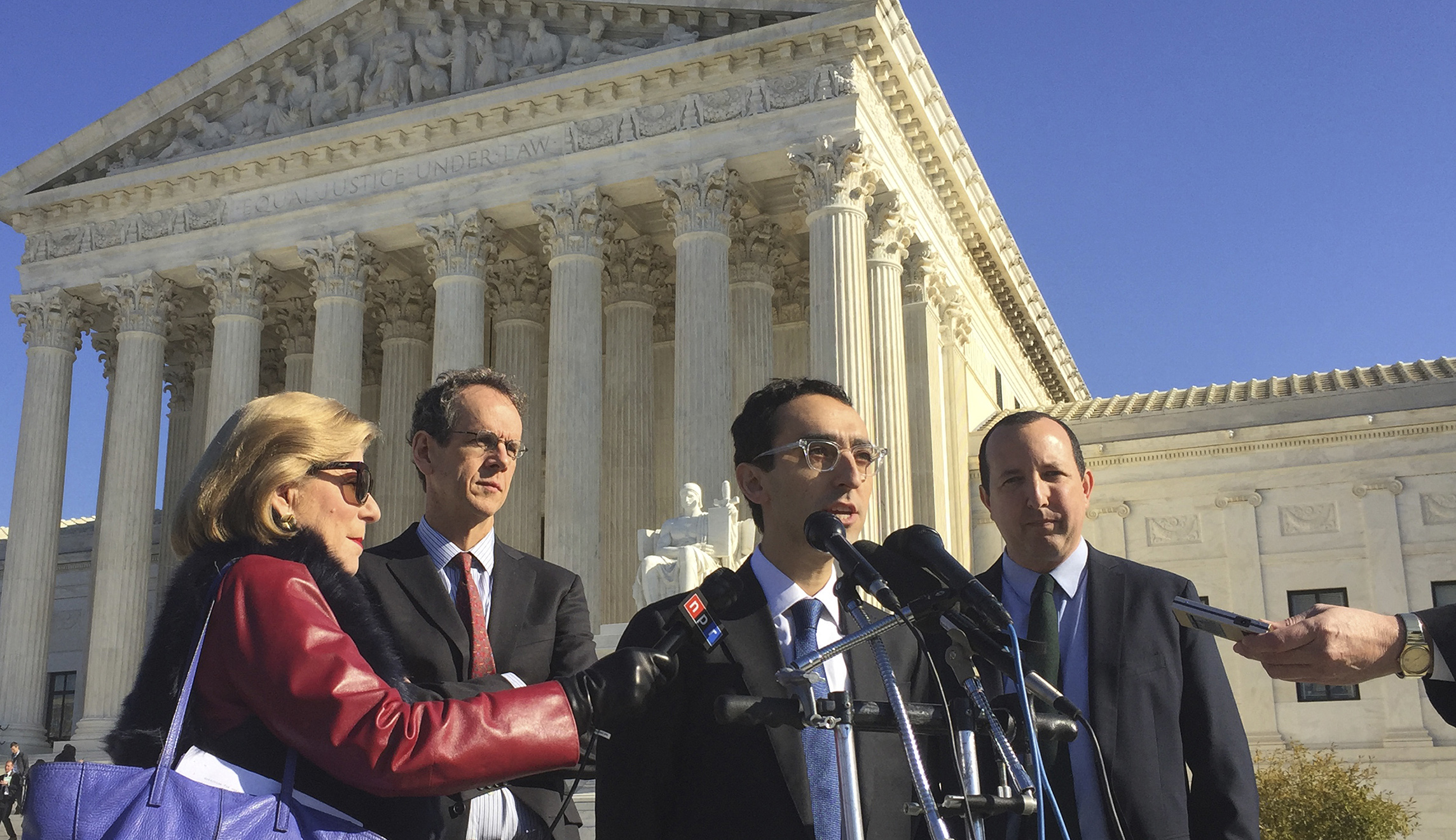 Major privacy case could reveal new fault lines in Supreme Court