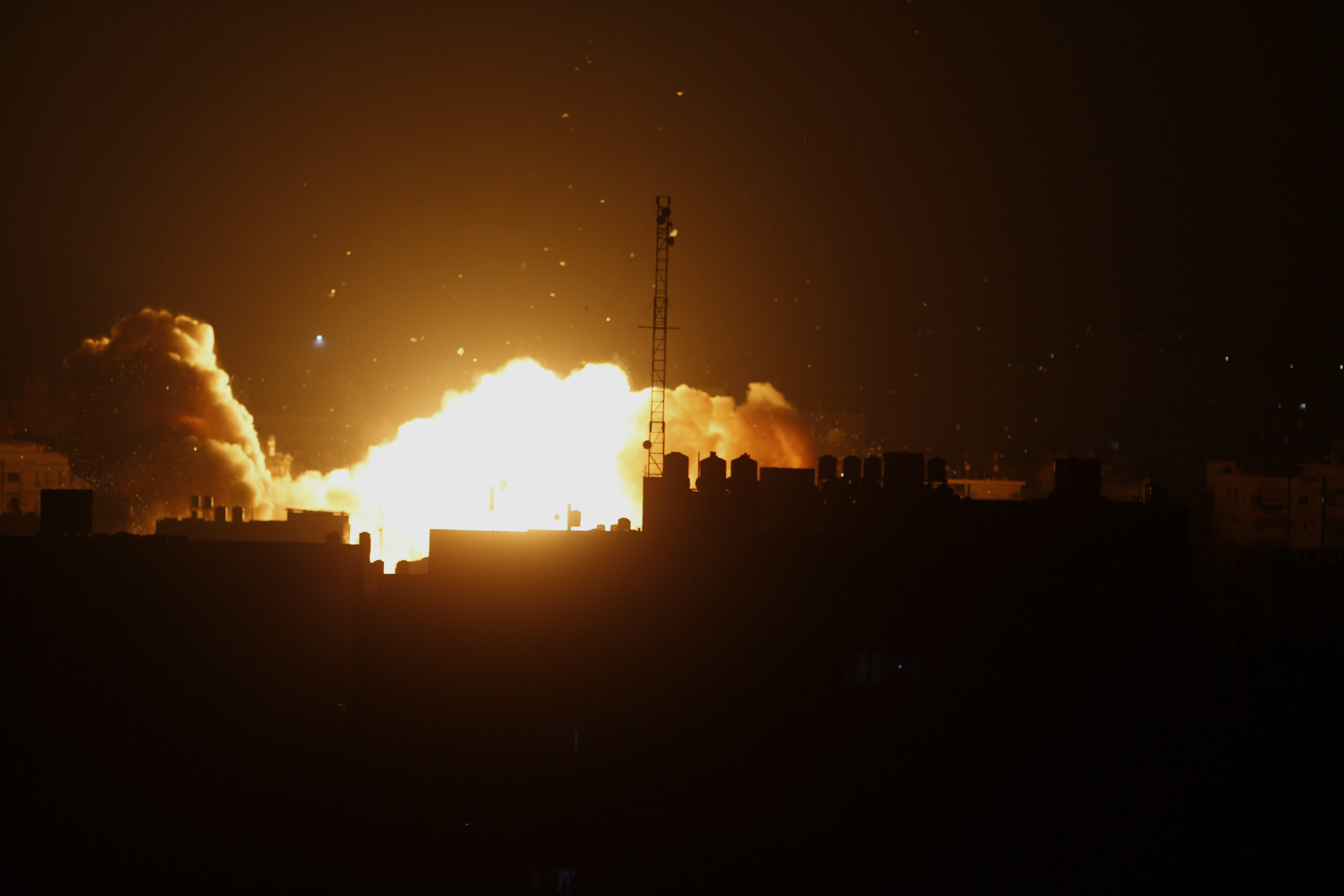 Hamas kills 18 suspected informers to deter leaks