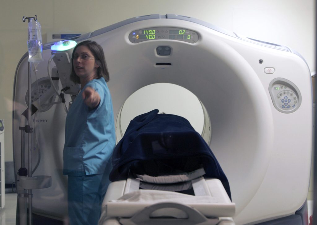 House votes to repeal medical device tax