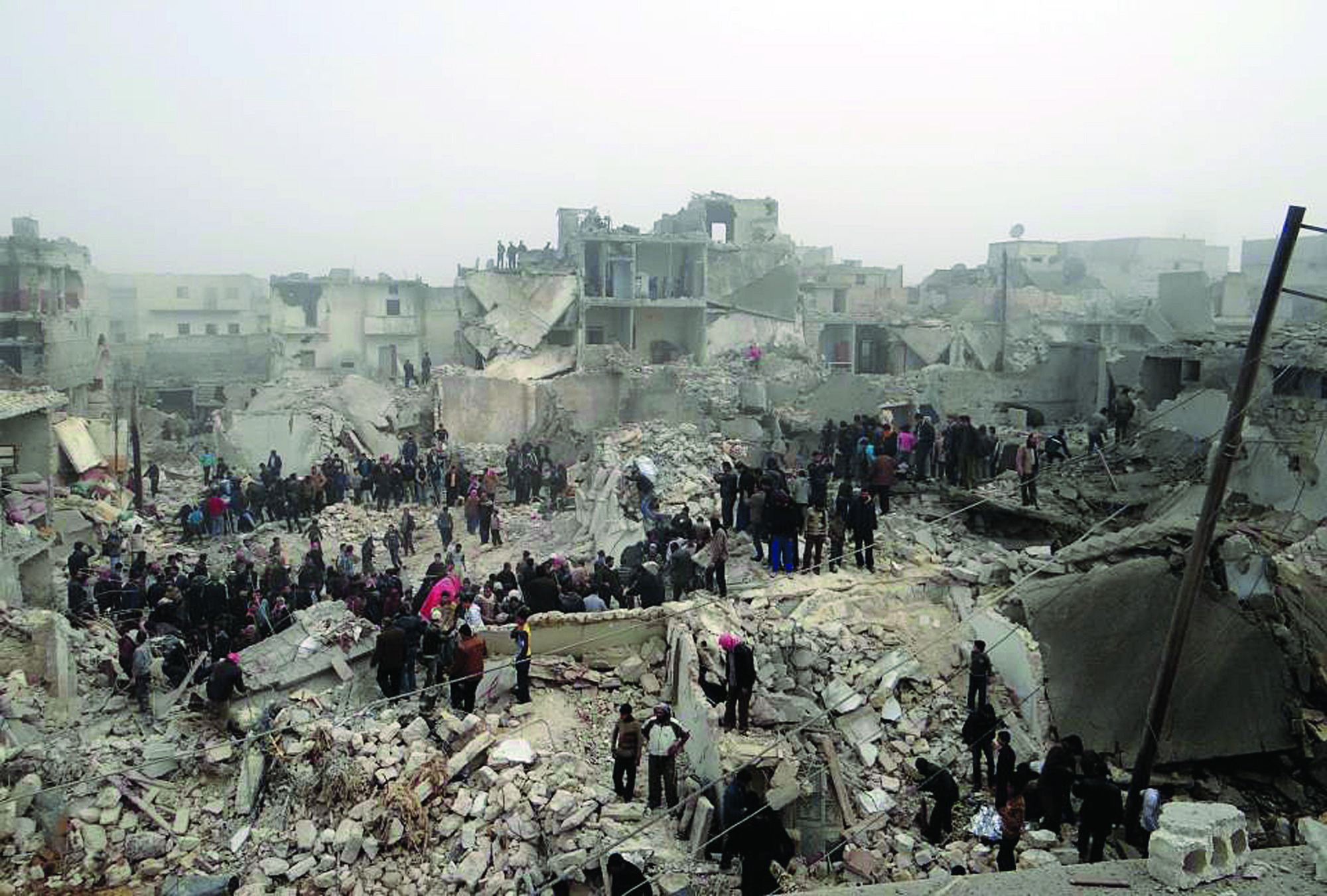 Missile strike in northern Syria kills 33