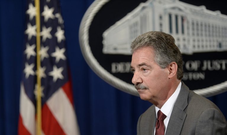 US weighs clemency for inmates jailed for 10 years