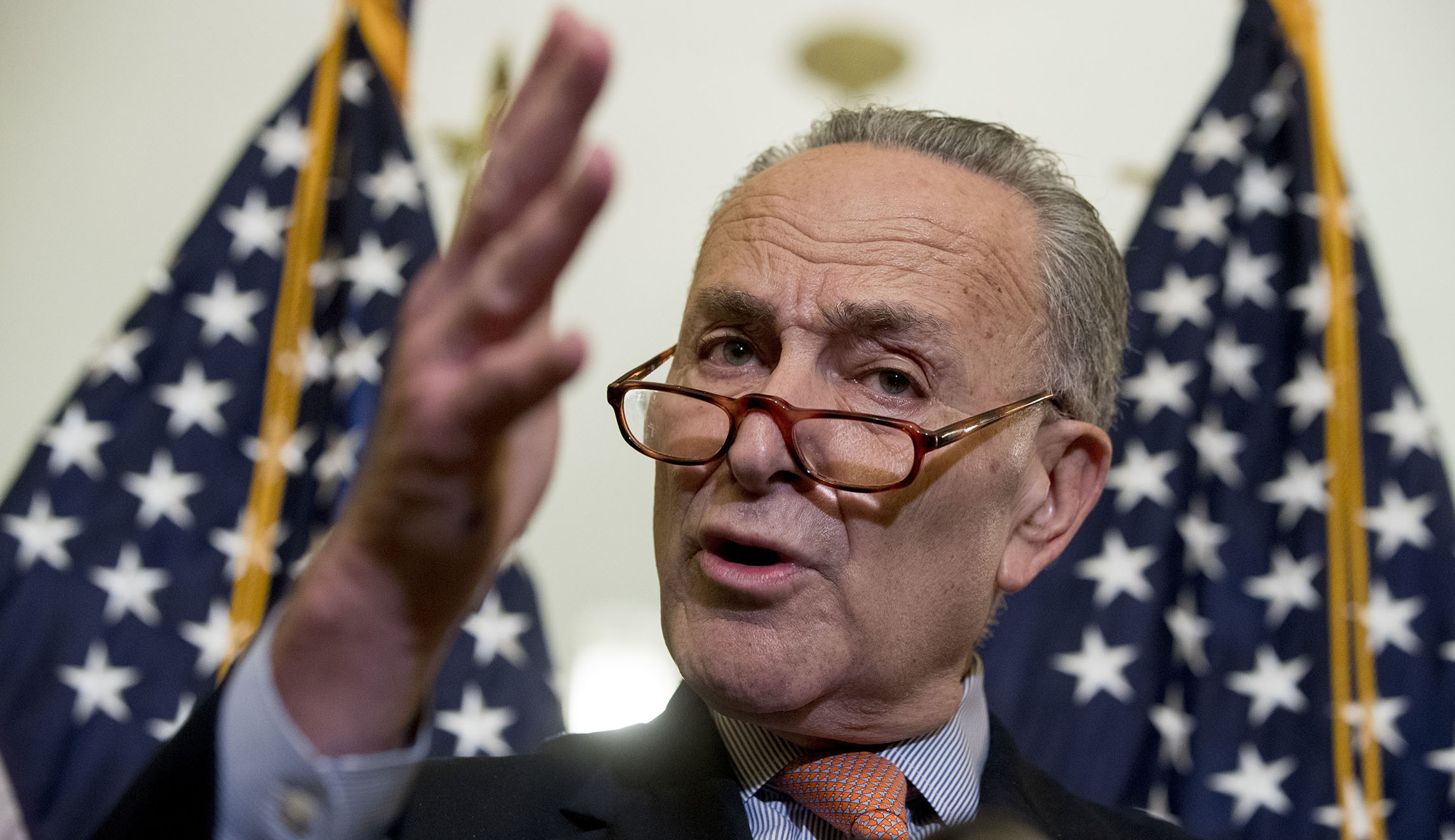 Chuck Schumer predicts Trump won’t veto spending bill if DACA fix included