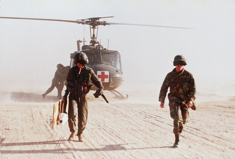 Gulf War - U.S. Forces Medical Evacuation team on exercises in the Saudi Arabian desert during Operation Desert Storm. (02/08/91) (AP Photo)