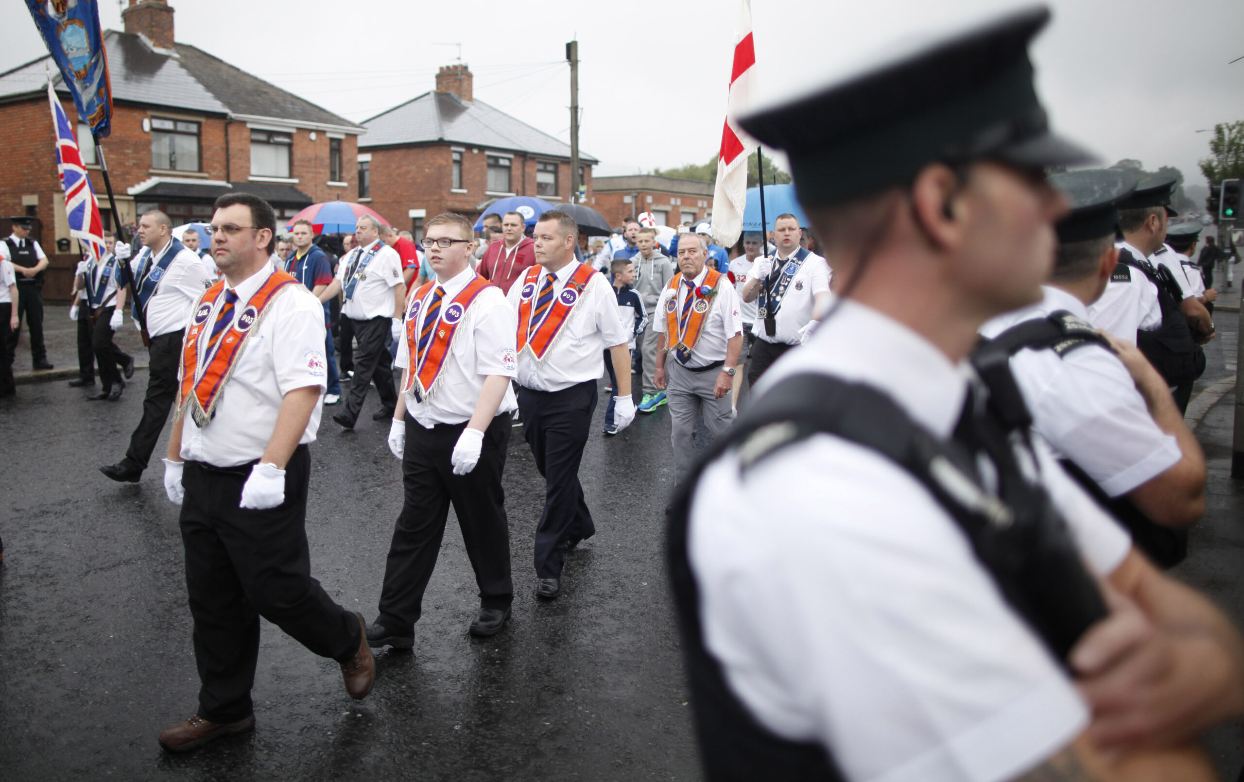 Annual Protestant march in Belfast mostly peaceful