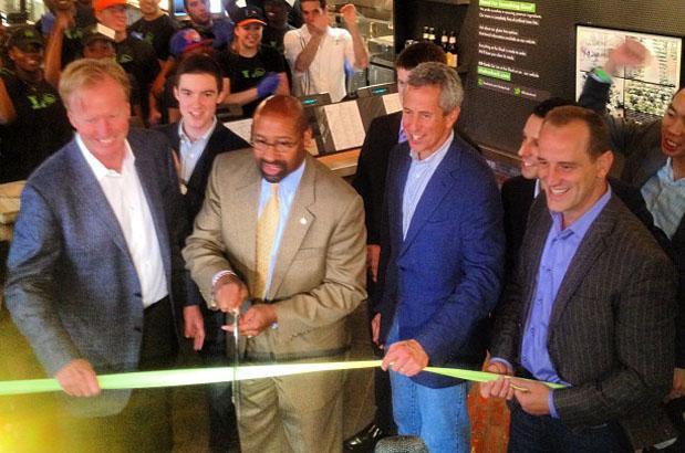 Philly mayor backs soda ban in D.C. after opening Shake Shack