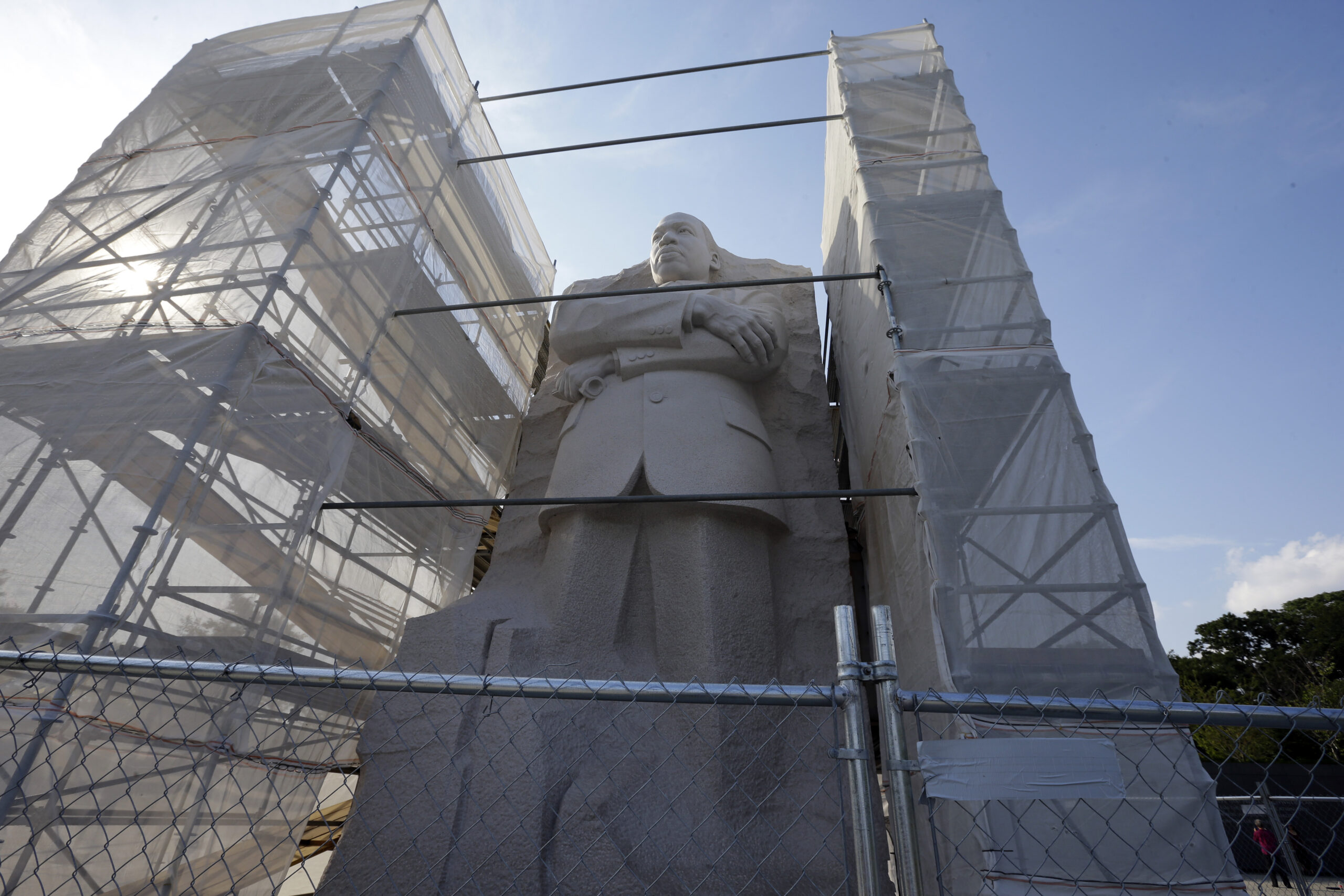 MLK Memorial may not be ready for anniversary