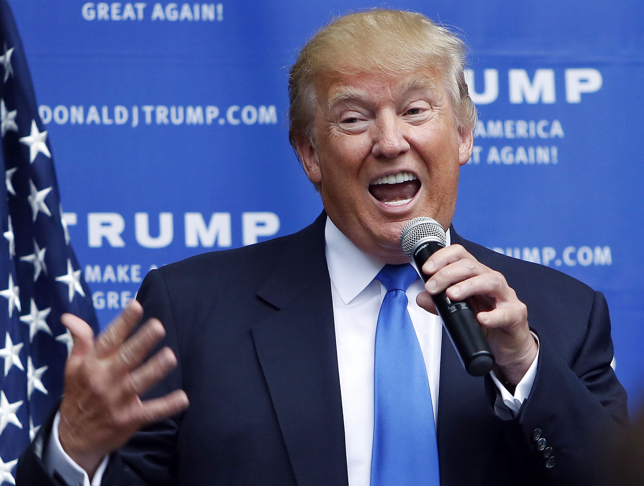 Trump lashes out at ‘liberal mainstream media’ over immigrant remark