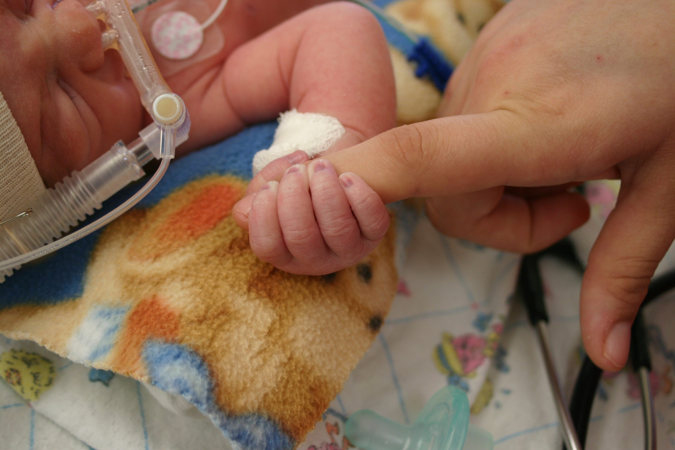Tim Ryan, Evan Jenkins lead push to curb infant mortality amid opioid epidemic