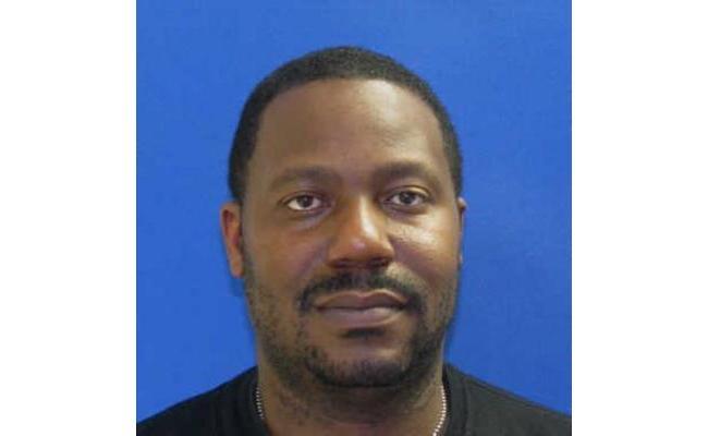 Marshals say armed drug dealer on the run
