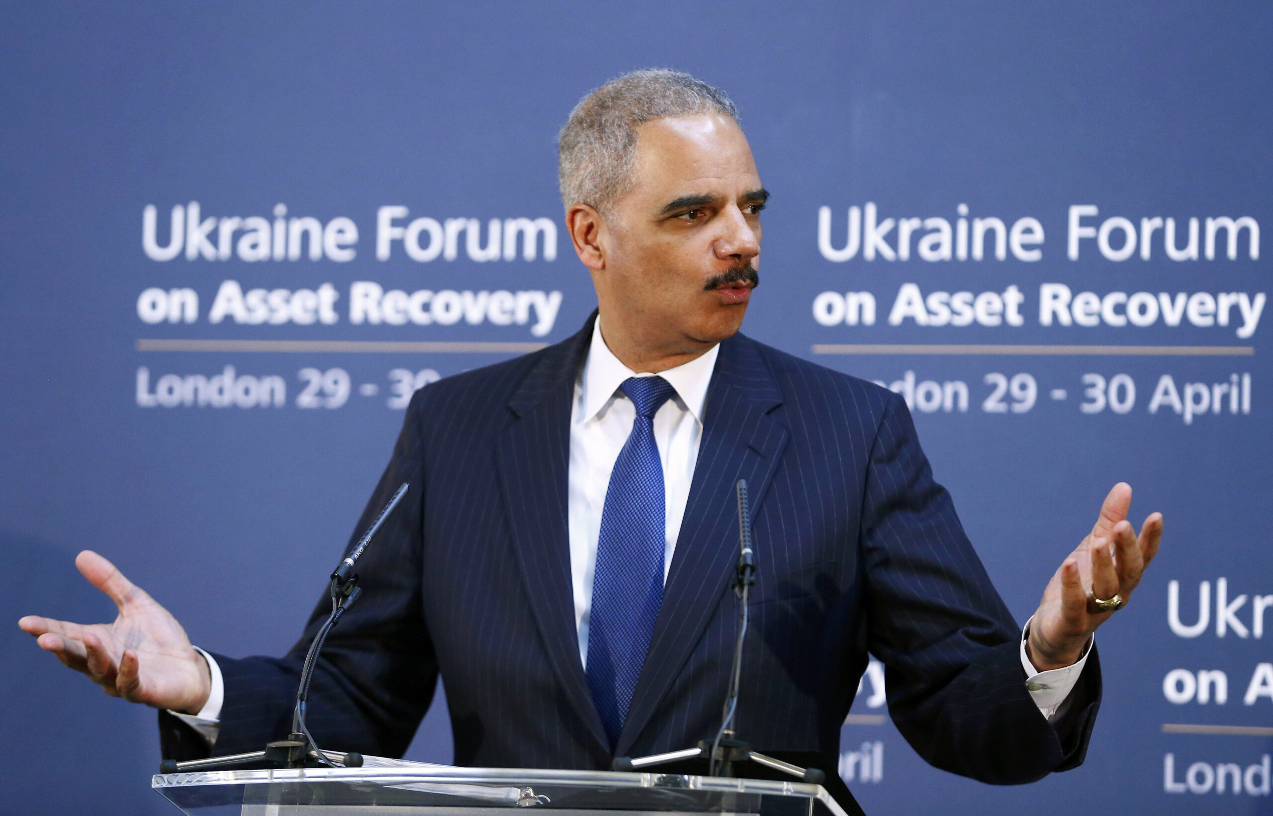 Britain, US seek stolen Ukraine assets