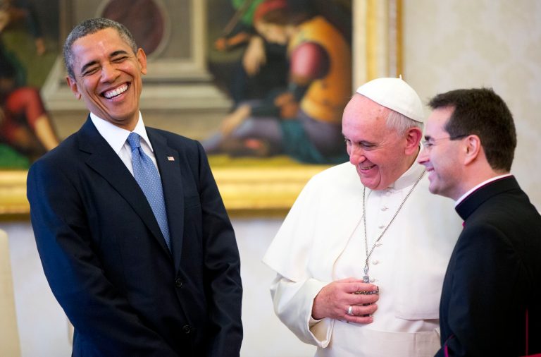 US President Barack Obama smiles during his meeting with Pope Francis, Thursday, March 27, 2014 at the Vatican. (AP Photo/Pablo Martinez Monsivais)