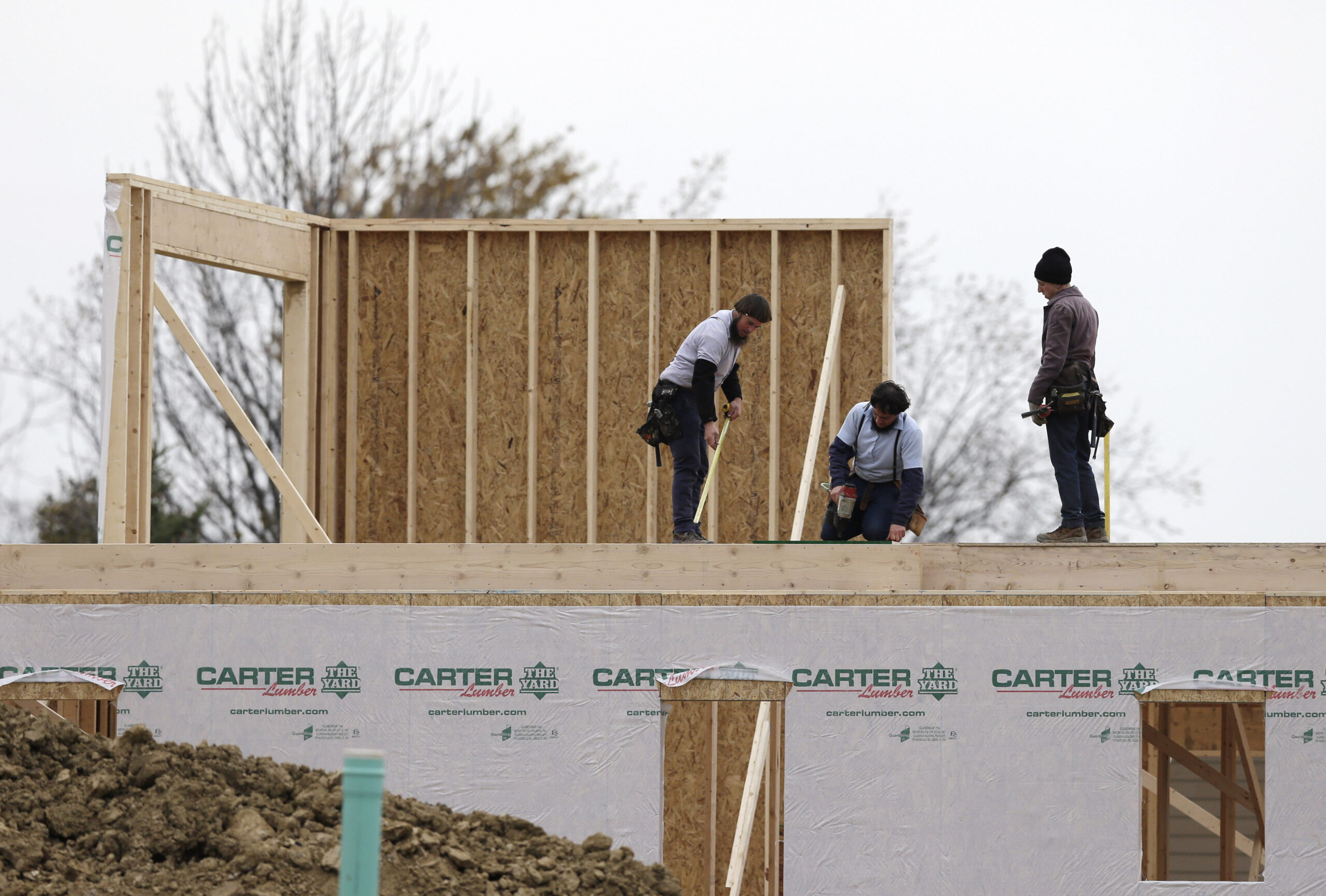 US homebuilder confidence surges in December