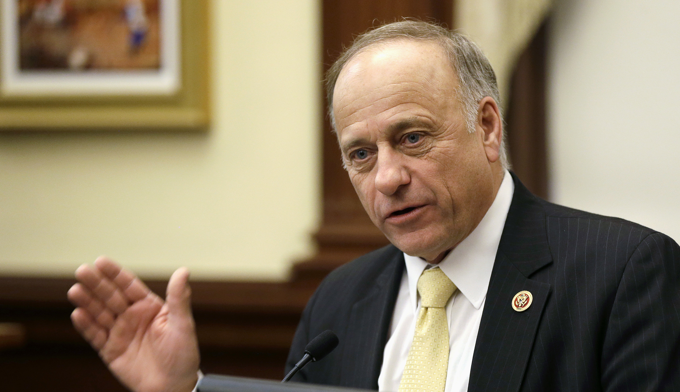 Steve King lays out a way Republicans can pass border wall funding