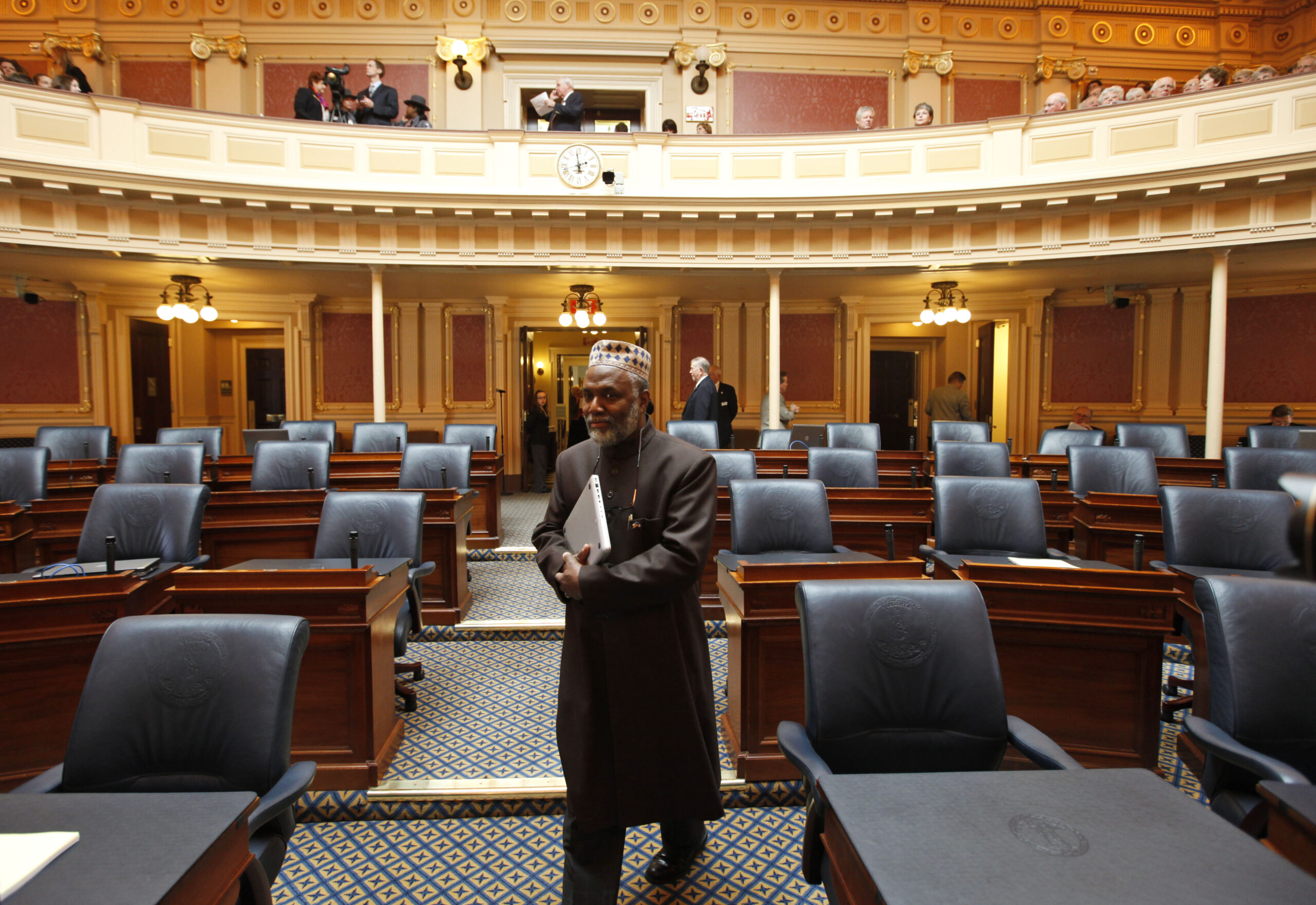 Dems to worship at mosque with ties to terrorists