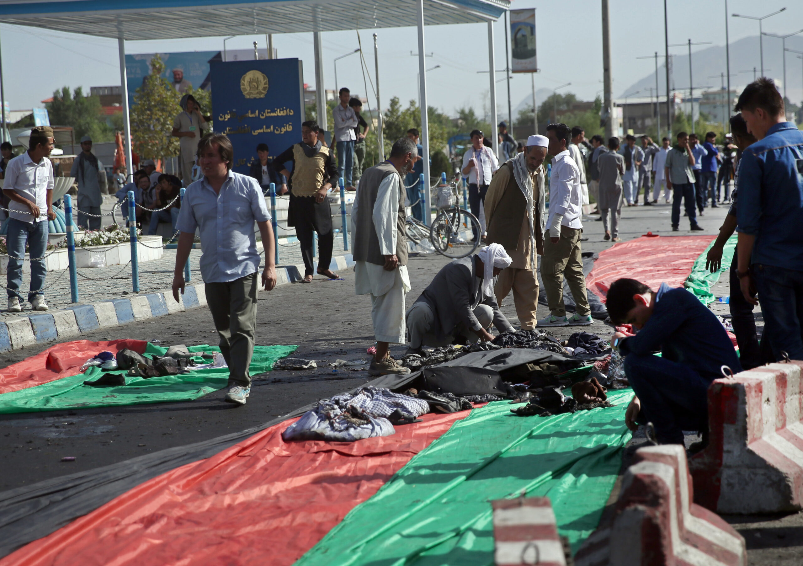 ISIS suicide bomber kills at least 60, wounds 200 in Kabul