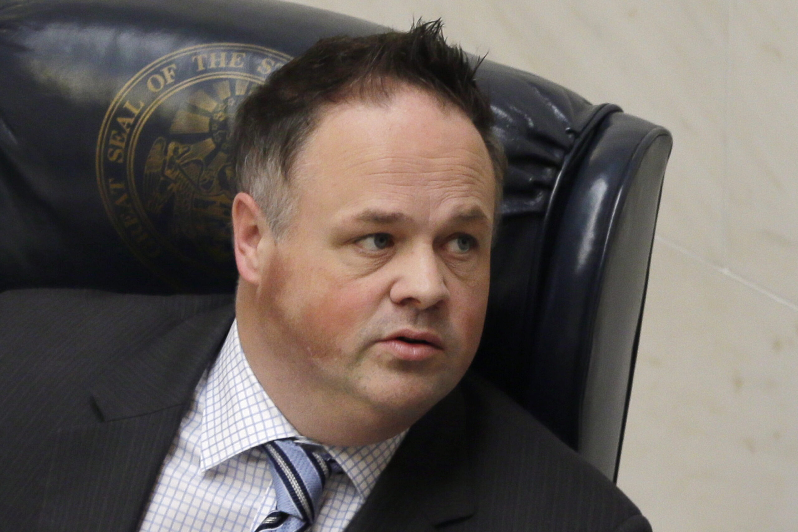 Arkansas Gov. Mike Beebe asks Lt. Gov. Mark Darr to quit over ethics case