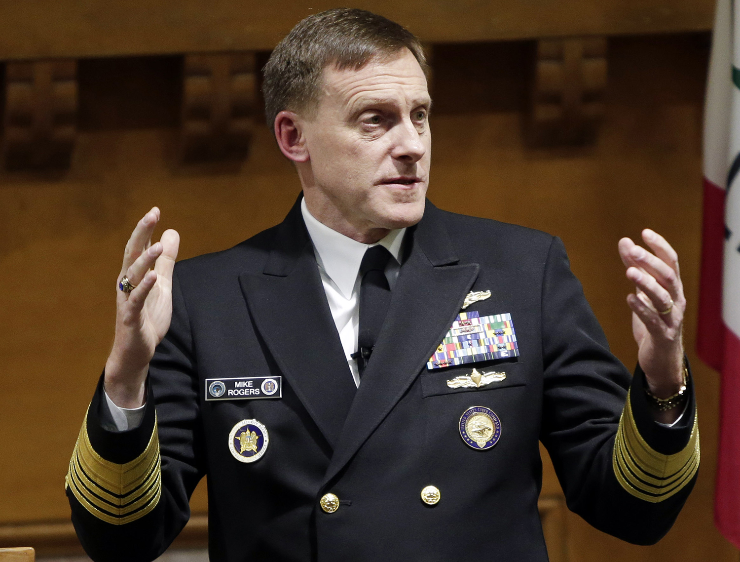 Cybersecurity chief supports splitting role with NSA, but in the right way