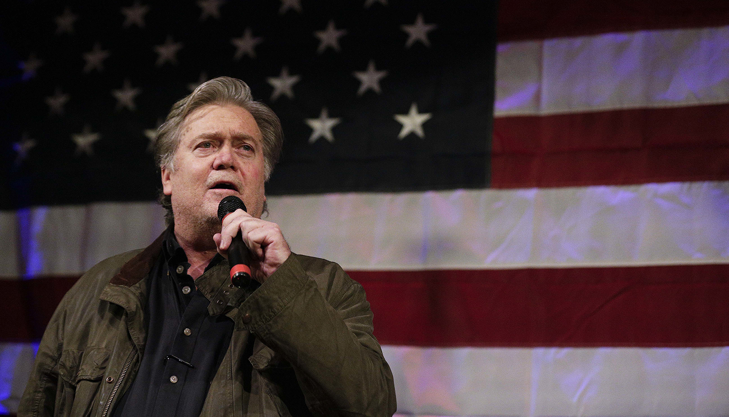 Steve Bannon demands ‘review’ of Trump’s Luther Strange endorsement