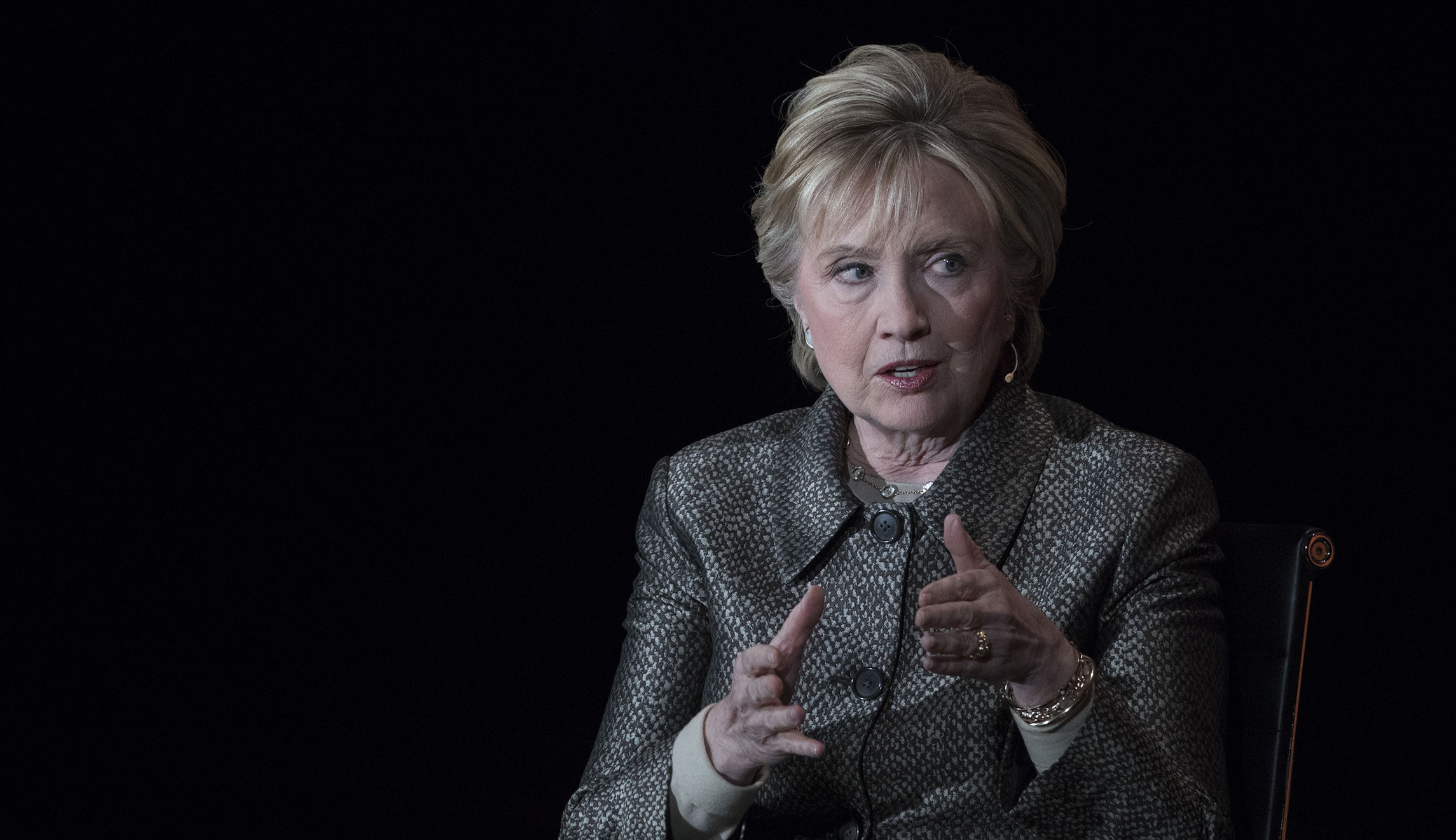 George Papadopoulos told Australian diplomat Russians had ‘dirt’ on Hillary Clinton before WikiLeaks published hacked emails: Report