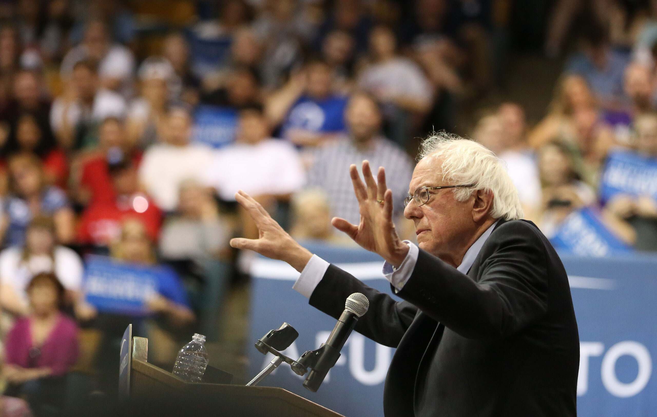 Left-leaning press cools to Sanders ‘bern’
