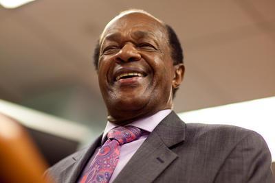 Barry blames prosecutors for slow Gray probe