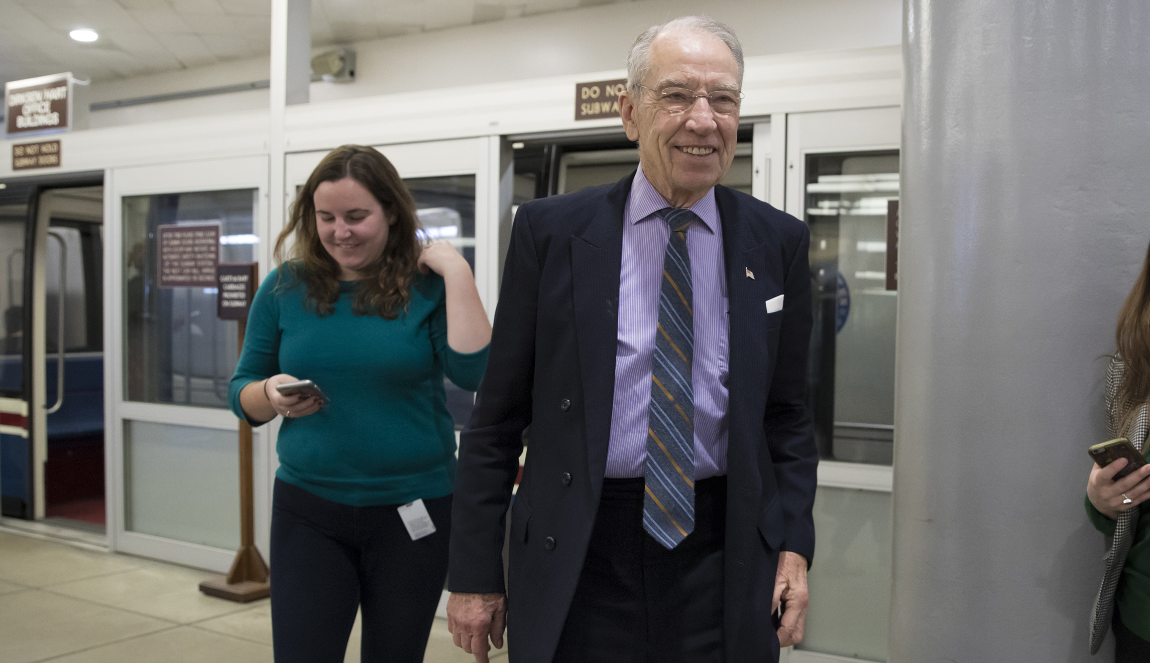 Chuck Grassley defends ABC’s Brian Ross over erroneous Trump report