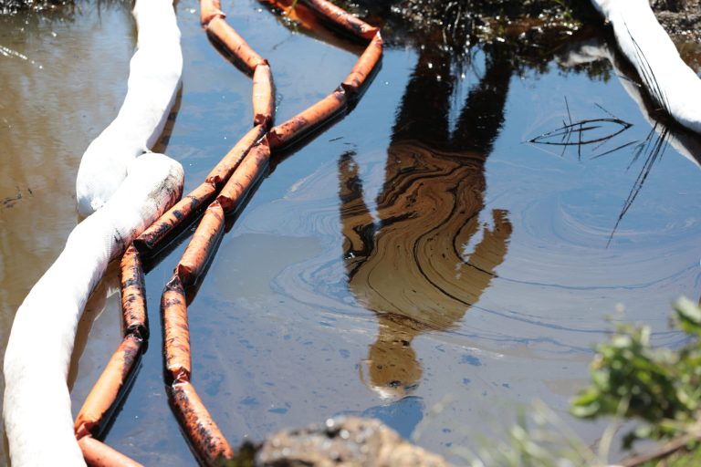 Up to 33 Bakken oil trains cross Arkansas weekly