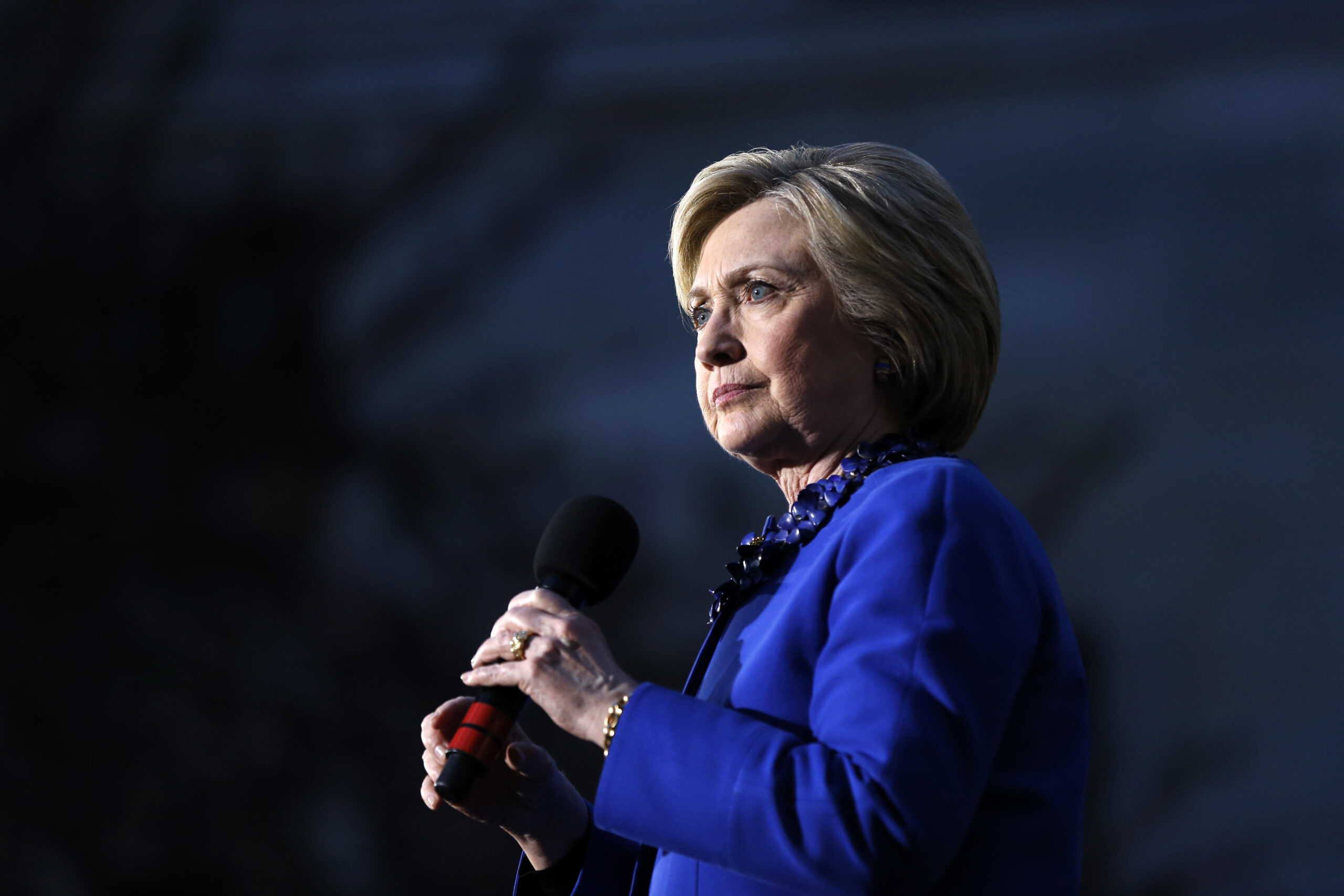 State doubts it tried to ‘bury’ Clinton email, but isn’t sure