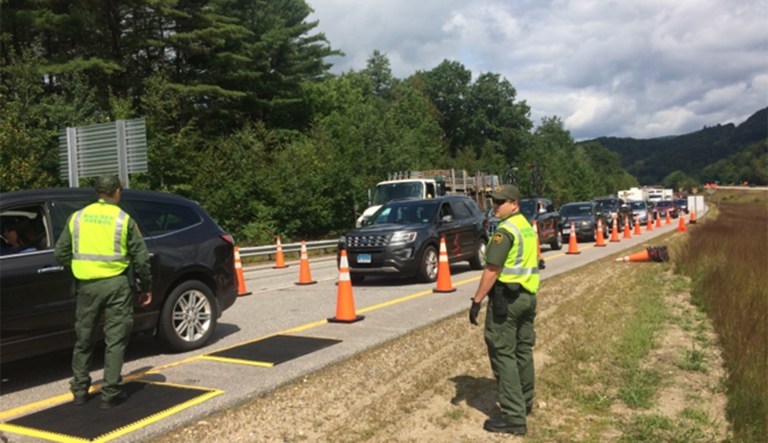 Border Patrol agents conduct checkpoint operations in Lincoln, N.H. (Credit: U.S. Customs and Border Patrol)