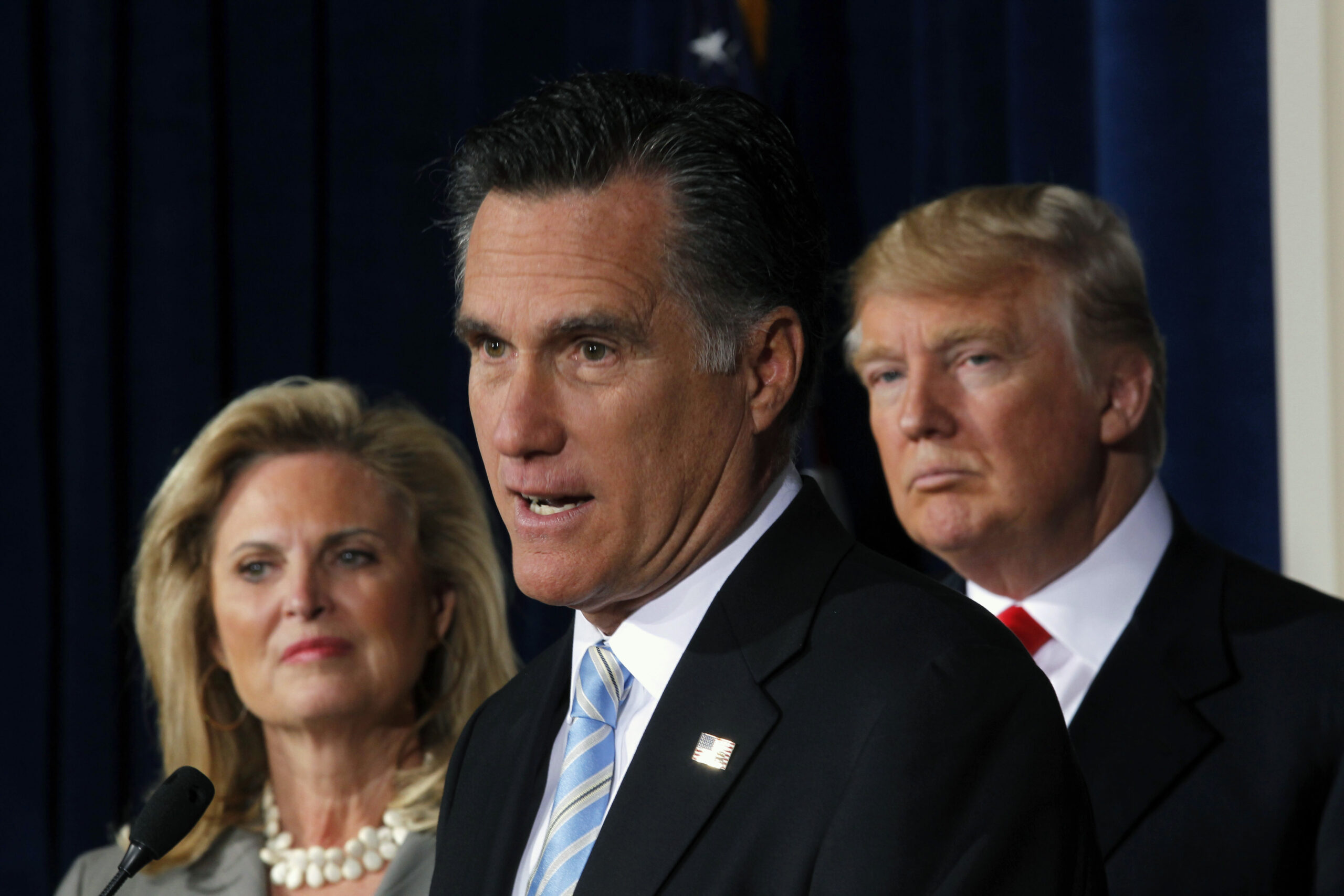 Romney bashes Trump over Putin praise