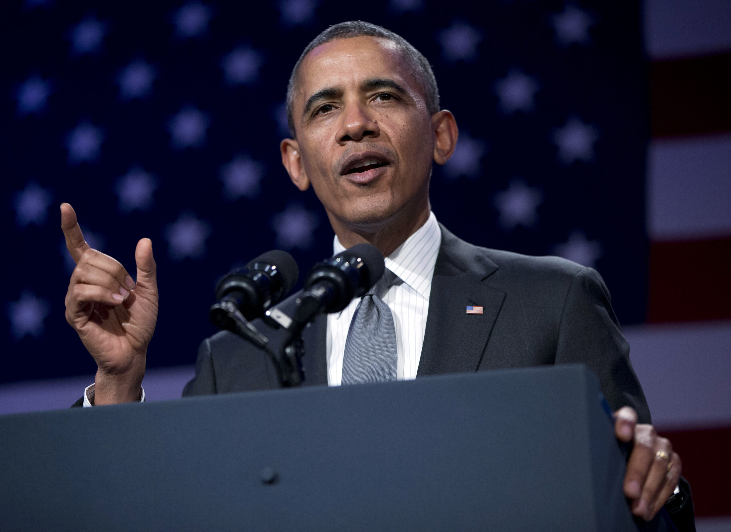 Obama: Health insurance enrollment at 4 million