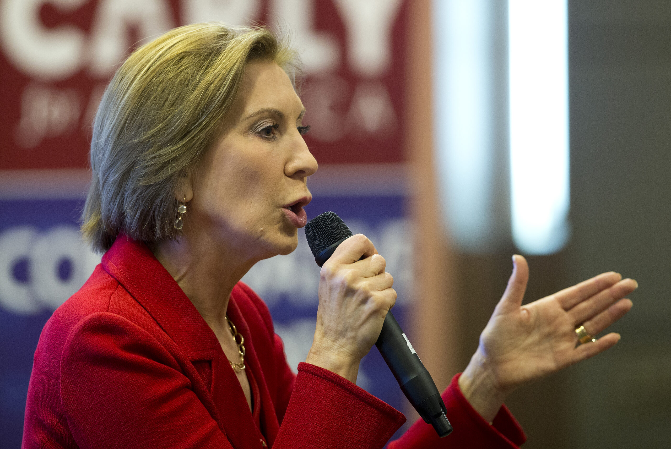 Fiorina hits Cruz: ‘I haven’t heard him stand up for the Constitution’