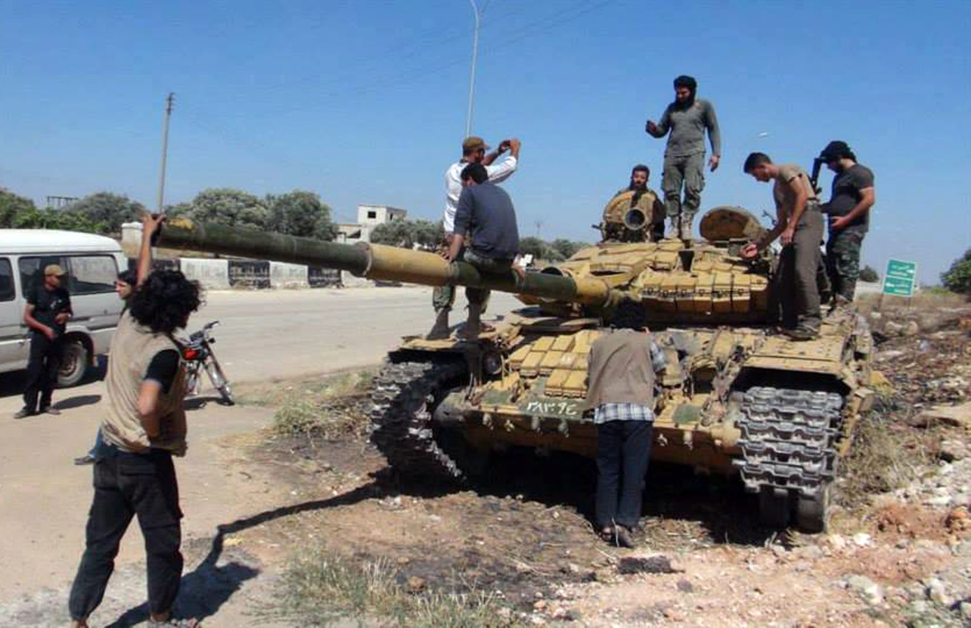 Poll: Vast majority of Americans oppose arming Syrian rebels