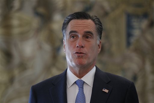 In Poland, Romney praises Pope John Paul II
