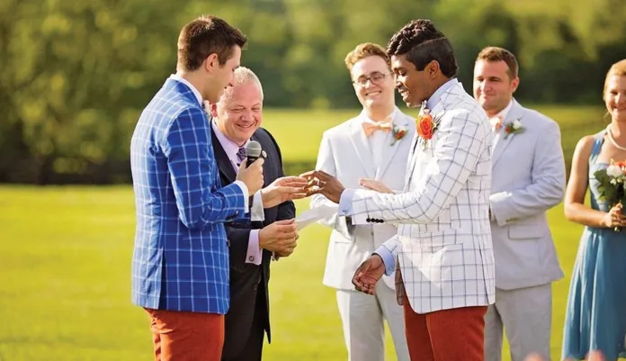 Same side of the aisle