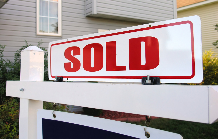 Student debt is delaying homeownership, NY Fed study finds