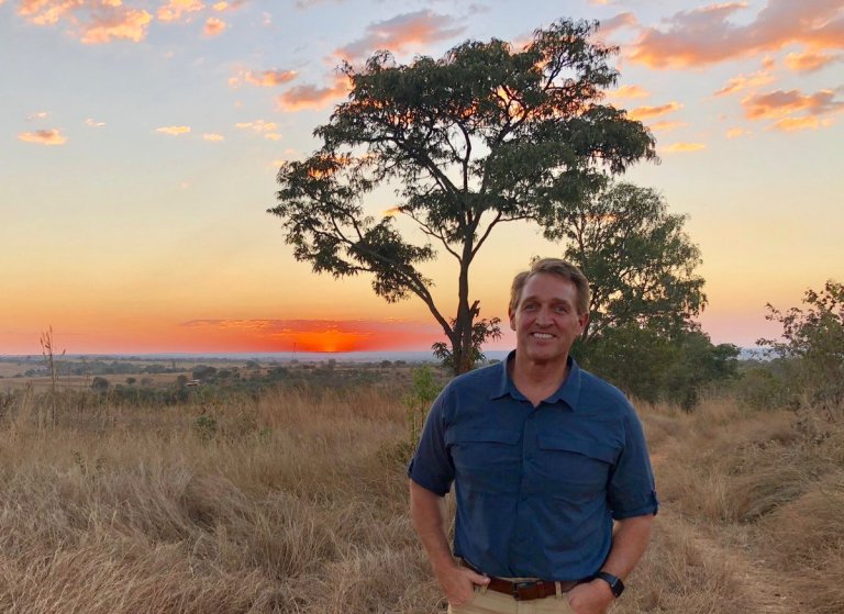 Is Jeff Flake’s Summer Vacation Sabotaging Trump’s Nominees?