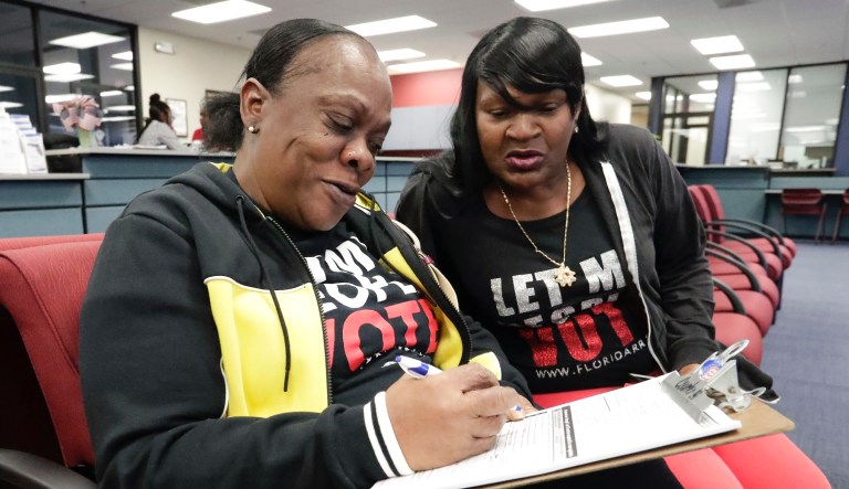 Florida can’t bar felons from voting over fines and fees, court rules