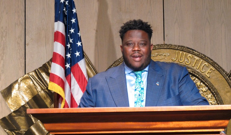 Louisiana Senate candidate burns Confederate flag in ad